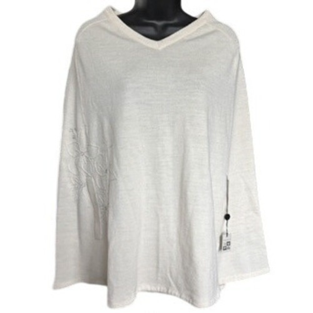 NWT‎ Max Studio 100% Wool Cape Off White One Size Winter Embroidered Floral